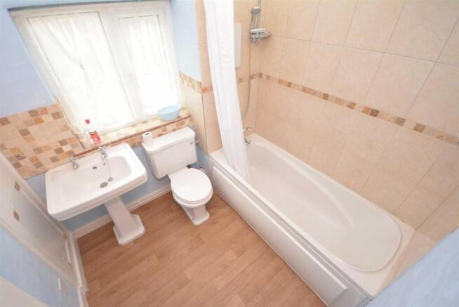 Bathroom.jpg