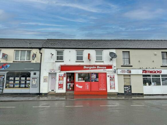 Convenience store for sale in Bargain Booze 45a Newerne Street