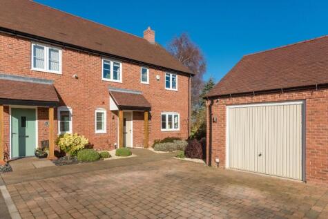 Winter Close, Loxley, CV35