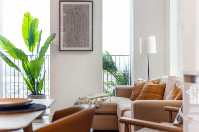 81955_Apartment 1...