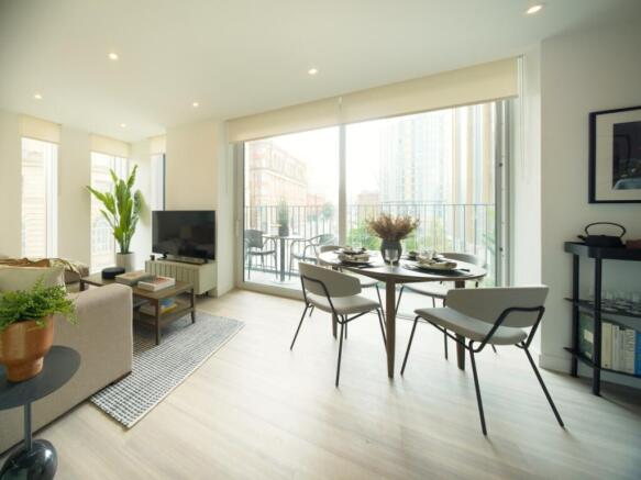 2 Bed - Image 1
