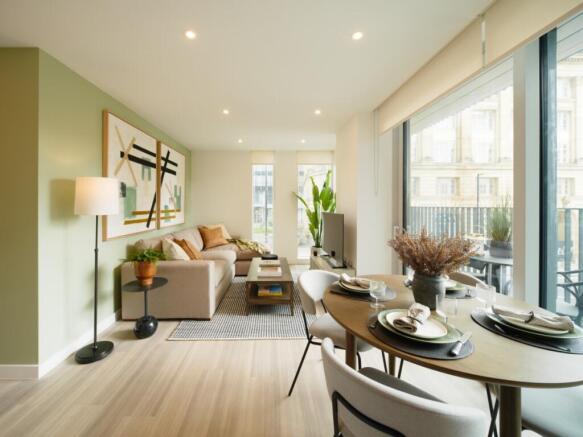 2 Bed - Image 2