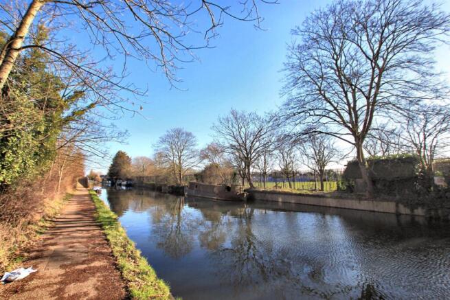 Grand Union Canal