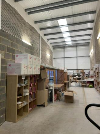 IMG_1516  frame at 0m1s.jpg