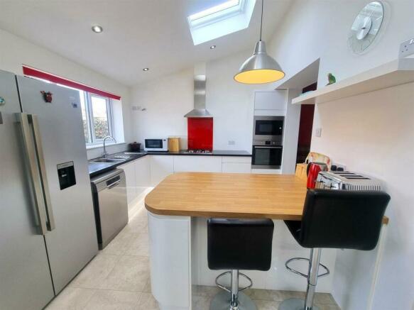 High Spec Breakfast Kitchen