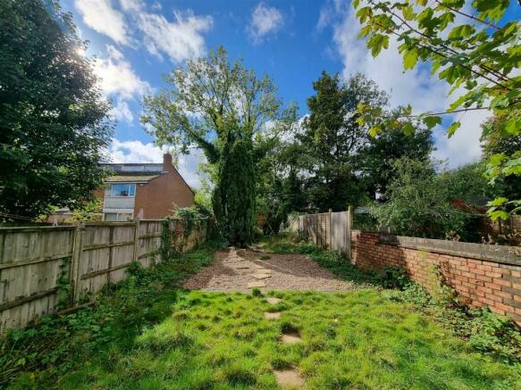 Sunny Rear Garden