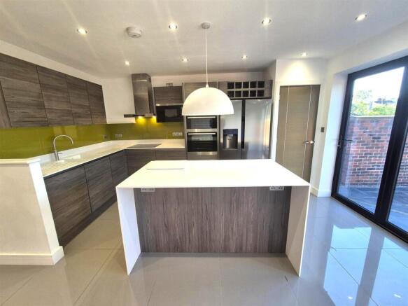 Outstanding Kitchen/