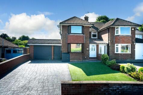 Sundown Avenue, Dunstable, Bedfordshire, LU5 4AL