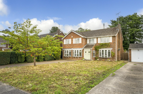 St. Marys Glebe, Edlesborough, LU6 2RB