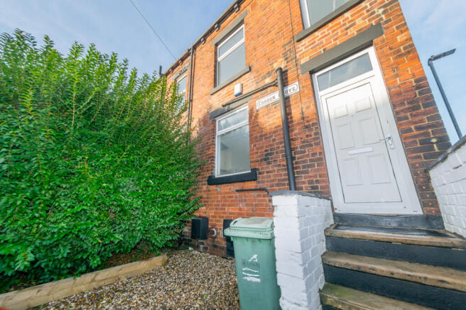 COBDEN GROVE LEEDS LS12 5PA