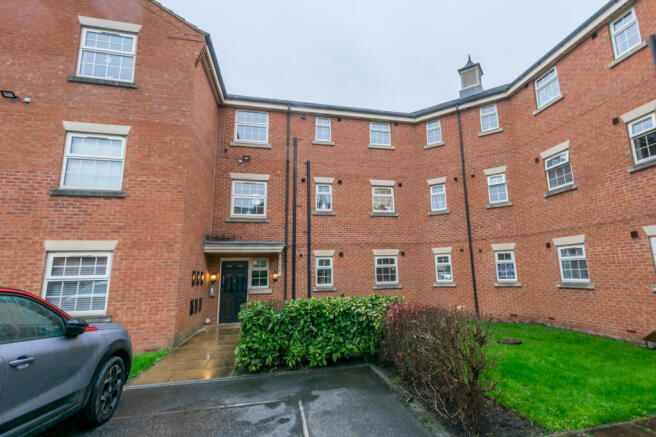 FLAT 4 3 NEW VILLAGE WAY MORLEY LEEDS LS27 7NF