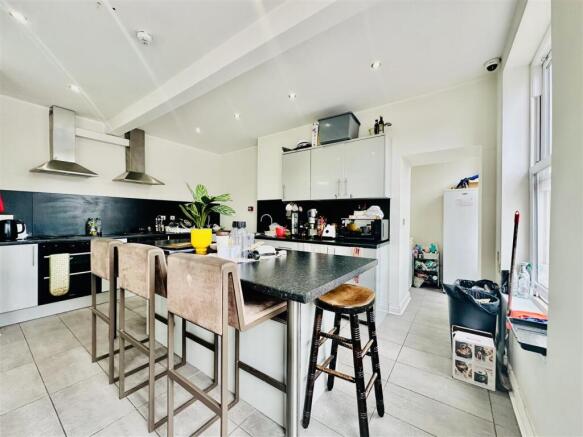 Communal Kitchen