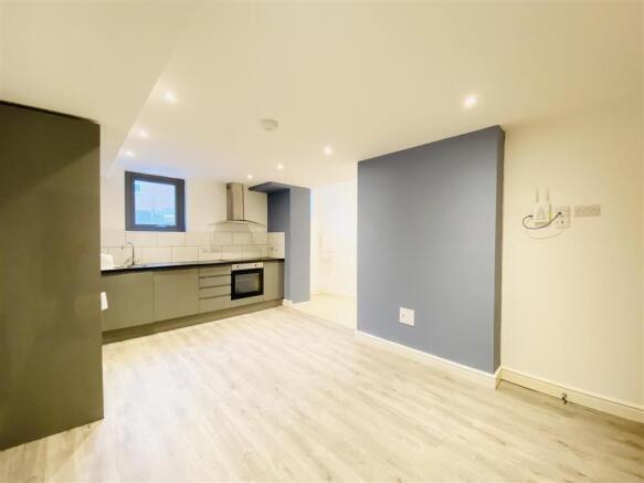 Open plan kitchen living