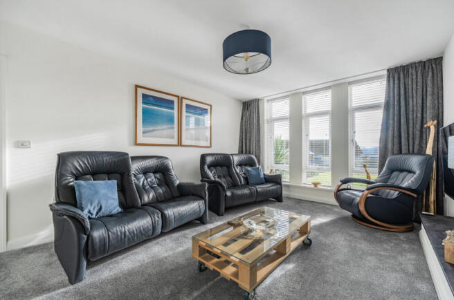 6787ad2654bb0-l-1228940 (3)