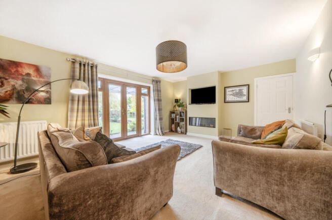 -68f25c806216c-l-1369228-6-68f12bed4a675