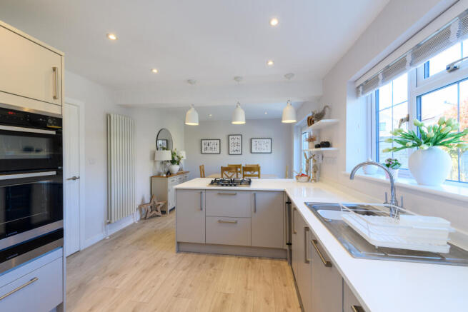 Kitchen/Dining Room