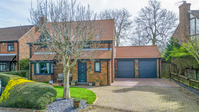 Woodlands, Tebworth