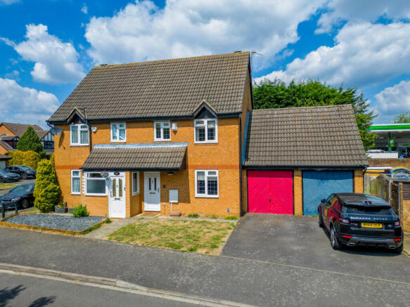 Willow Way, Toddington