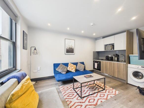 CAM03519G0-PR0373...