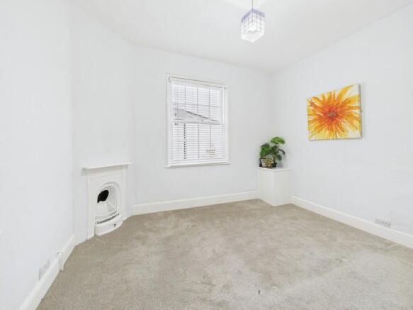 CAM04938G0-PR0342...