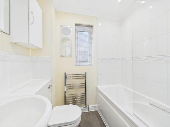 CAM03519G0-PR0398...