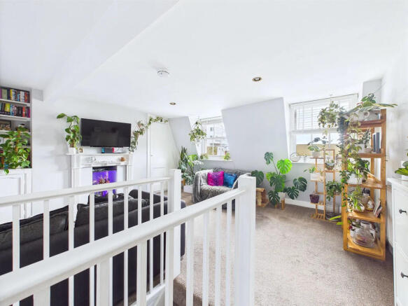 CAM03987G0-PR0073...