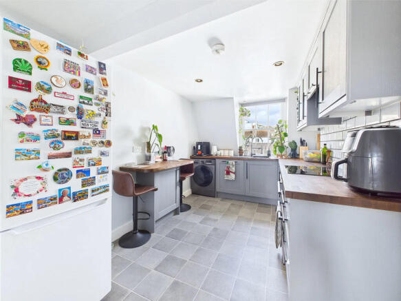 CAM03987G0-PR0073...