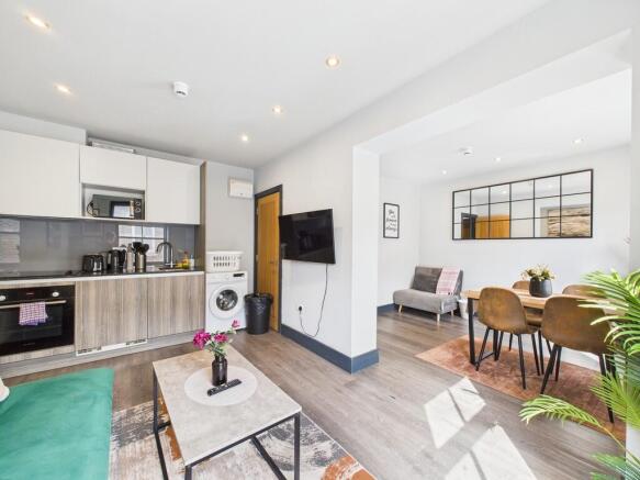 CAM03519G0-PR0374...