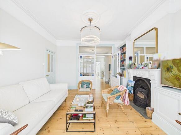 CAM03519G0-PR0342...