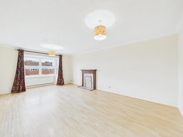 CAM03519G0-PR0411...