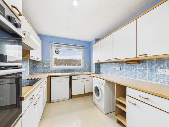 CAM03519G0-PR0411...