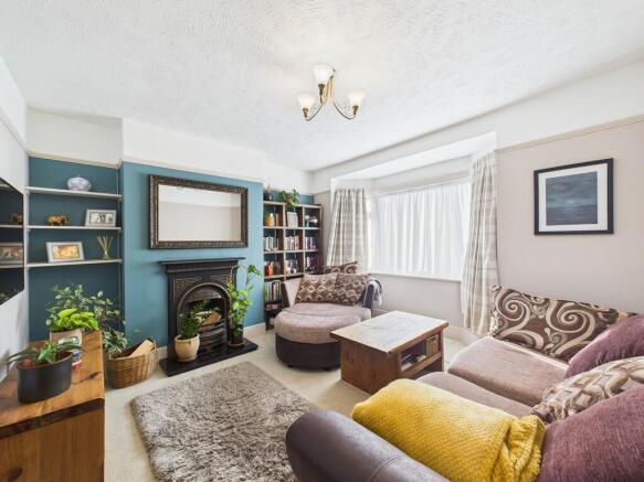 CAM04693G0-PR0045...