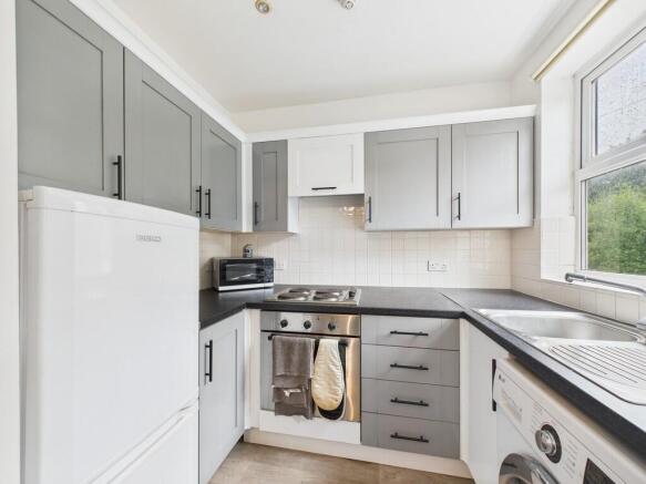 CAM03519G0-PR0427...