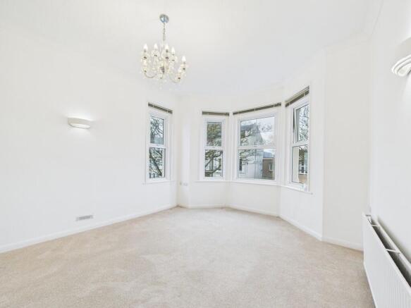 CAM04693G0-PR0059...