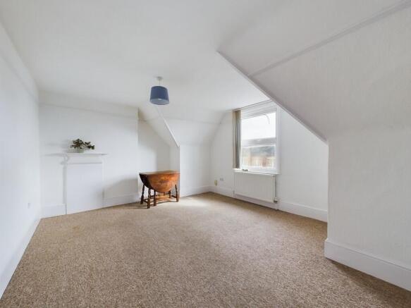 CAM03519G0-PR0018...