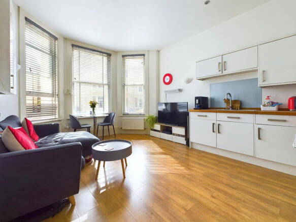 CAM03446G0-PR0073...