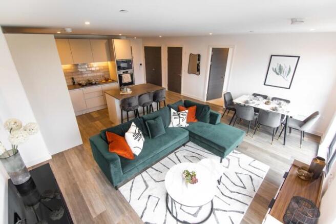3 Bed Show Apartm...