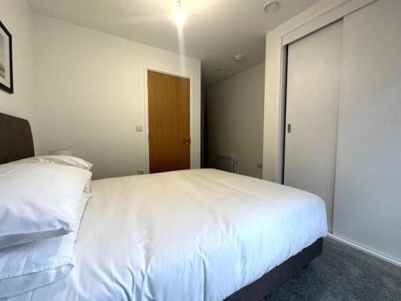 Bedroom 1 (En Suite)
