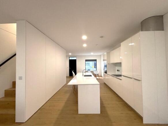 Kitchen 3
