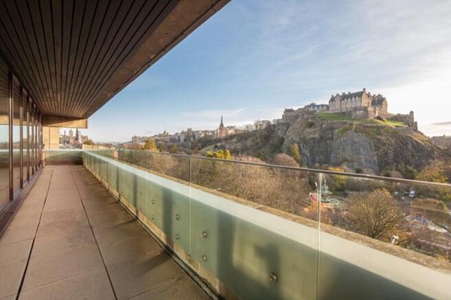 4th floor private terrace