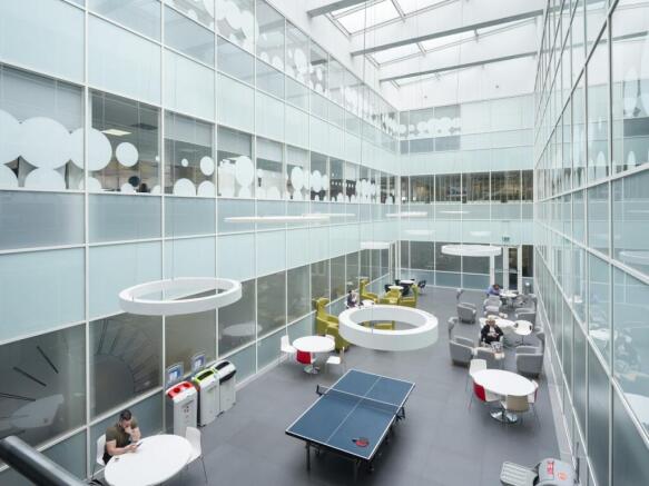 7 Lochside View  Atrium.jpg