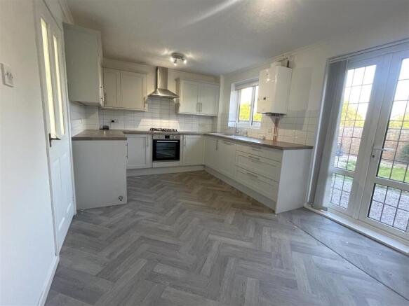 Kitchen Dining room.jpg