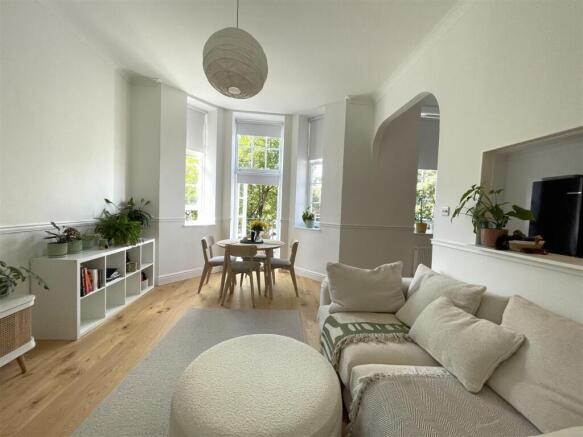 Living Room.jpg