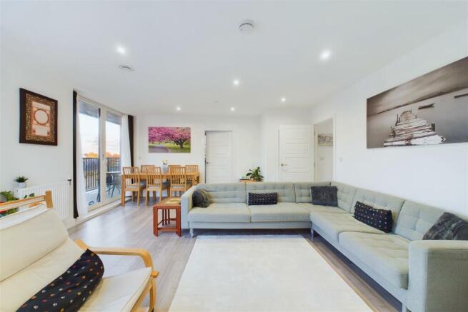Living room 3