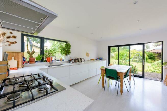 Kitchen/Dining Room