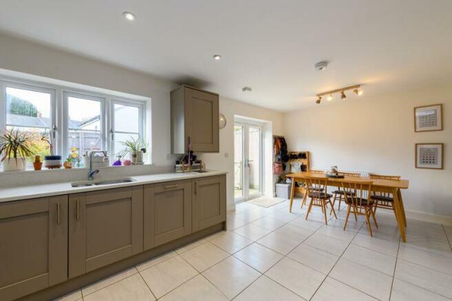 Kitchen/Dining Room