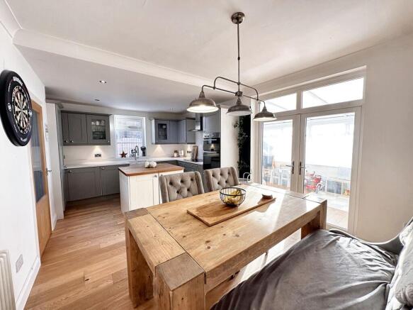 Dining Kitchen
