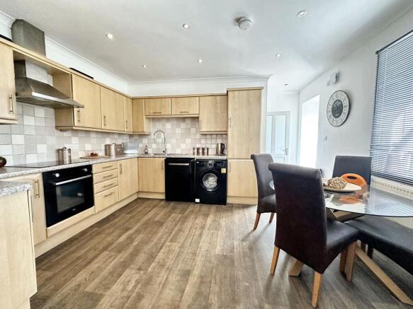 Dining Kitchen