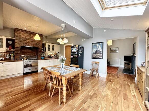 Dining Kitchen