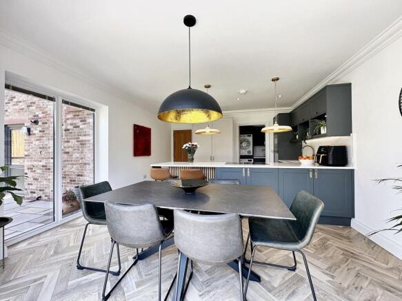Dining Kitchen